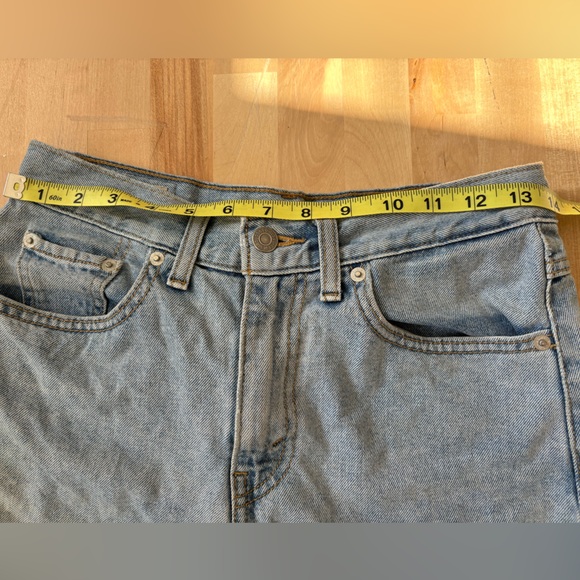 Levi A- Line Shorts Cuffed - Picture 8 of 8